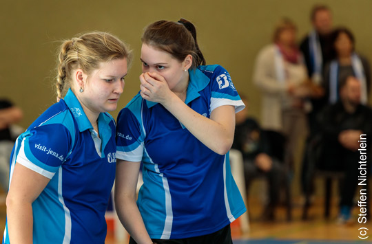 Laura Adam (links) und Maria Kuse