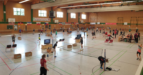 Archivaufnahme: Ein Blick in die Ilmsporthalle anlässlich der Deutschen Rangliste U15 im Mai 2019.
